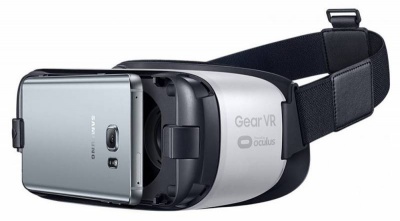 Очки виртуальной реальности Samsung Galaxy Gear VR SM-R322 белый/черный