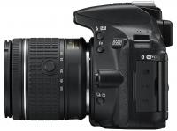 Зеркальный Фотоаппарат Nikon D5600 черный 24.2Mpix 18-55 VR AF-P f/3.5-5.6G 70-300 VR AF-P f/4.5-6.3G 3" 1080p Full HD SDXC Li-ion