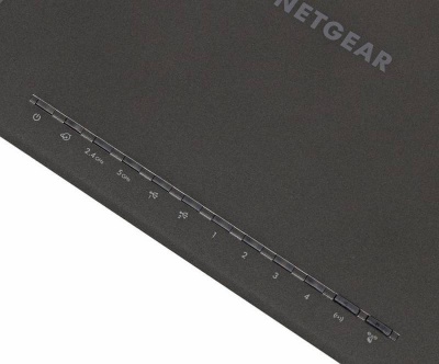 Маршрутизатор беспроводной NetGear Nighthawk R7000 (R7000-100Pes) 10/100/1000BASE-TX черный